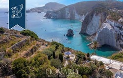 Ponza, Latina