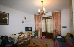 Bettolle, Tuscany 53048