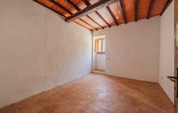 Lucignano, Tuscany 52046