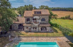 Cortona, Tuscany 52044