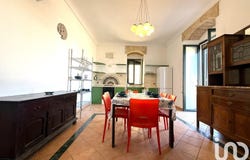 Noto, Sicily 96017