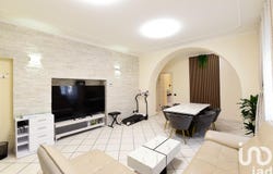 Casnate con Bernate, Lombardy 22070