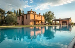 Peccioli, Tuscany 56037