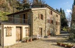 Arezzo, Tuscany 52100