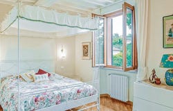 Florence, Tuscany 50126
