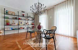 Bari, Apulia 70121