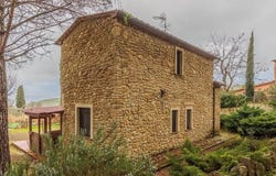 Volterra, Tuscany 56048