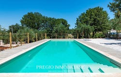 Locorotondo, Apulia 70010