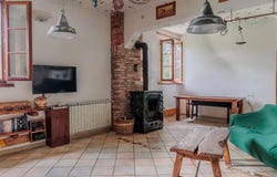 Asciano, Tuscany 53041