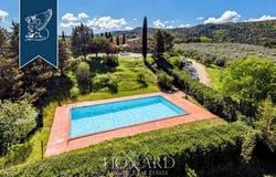 Volterra, Pisa