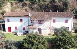 Montopoli in Val d'Arno, Tuscany 56020