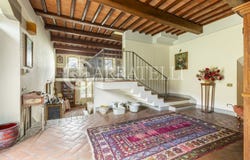 Vaiano, Tuscany 59021