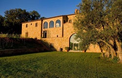 Trequanda, Tuscany 53020