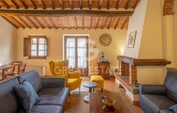 Cortona, Tuscany 52044