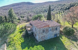 Lajatico, Tuscany 56030