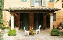 Pontedera, Tuscany 56025