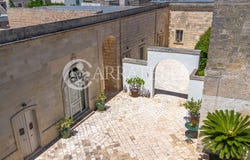 Giuggianello, Apulia 73030
