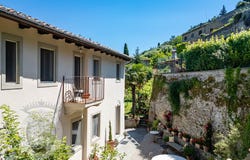 Cortona, Tuscany 52044