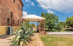 Cortona, Tuscany 52044