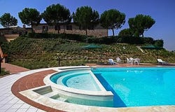 Montepulciano, Tuscany 53045