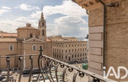 Ancona, Marche 60121