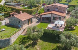 Scansano, Tuscany 58054