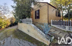 Montegranaro, Marche 63812