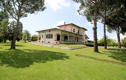 Pietrasanta, Tuscany 55045