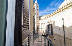 Trani, Apulia 76125