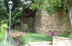 Cetona, Tuscany 53040