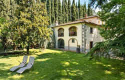 Laterina, Tuscany 52020