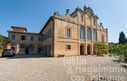 Siena, Tuscany 53100