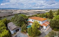 Santa Luce, Tuscany 56040