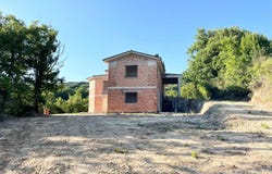 Labro, Lazio 02010