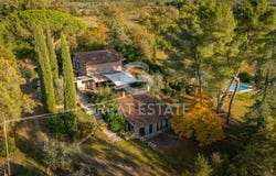 Manciano, Tuscany 58014
