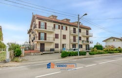 Via Roma, Murazzano, Piedmont 12060