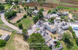 Alberobello, Apulia 70011
