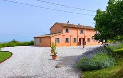 Cartoceto, Marche 61030