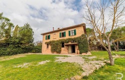 Asciano, Tuscany 53041