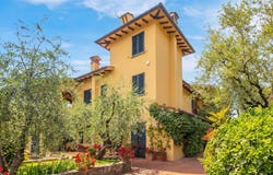 Poggio a Caiano, Tuscany 59016