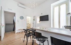 Mola di Bari, Apulia 70042