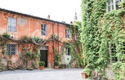 Capannori, Tuscany 55062