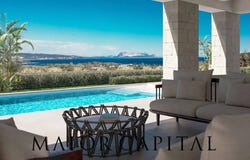 Budoni, Sardinia 08020