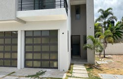 10 WIDCOMBE ROAD unit: 1, Kingston 6, St. Andrew