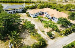 EVERGLADES CENTER BLACK R, Parottee, St. Elizabeth