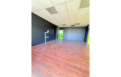52 WEST TRADE WAY unit: 11, Portmore Mall, St. Catherine