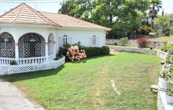 5 ALBION HEIGHTS CRESCENT, Albion Heights, St. James