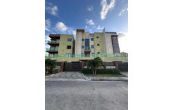 8 VICTORY LUXURY APARTMENTS, Westgate Hills, St. James
