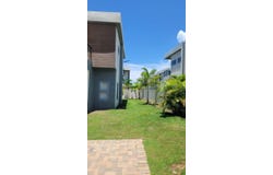 276 PARADISIAC BEACH CLUB, Richmond, St. Ann