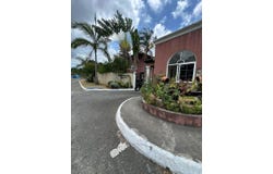 15 LIGUANEA AVENUE unit: E102, Kingston 6, St. Andrew